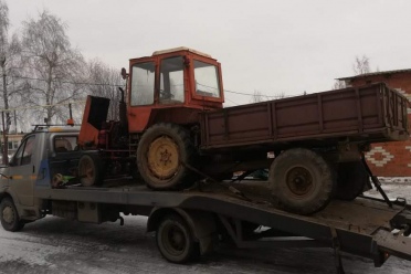 Мини трактор с телегой