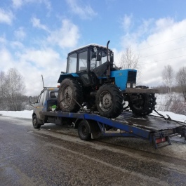 Эвакуация/перевозка Трактора